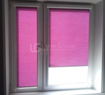 Рулонные шторы розовые