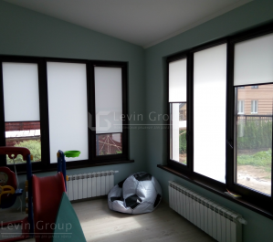 Жалюзи на первый этаж