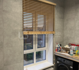 Жалюзи на первый этаж