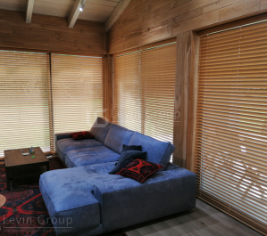 Жалюзи на первый этаж